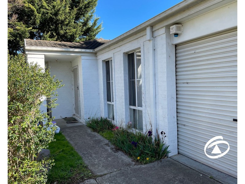 124 Harold Keys Drive, Narre Warren South VIC 3805