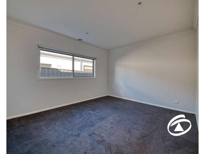 7 Exbury Street, Officer VIC 3809