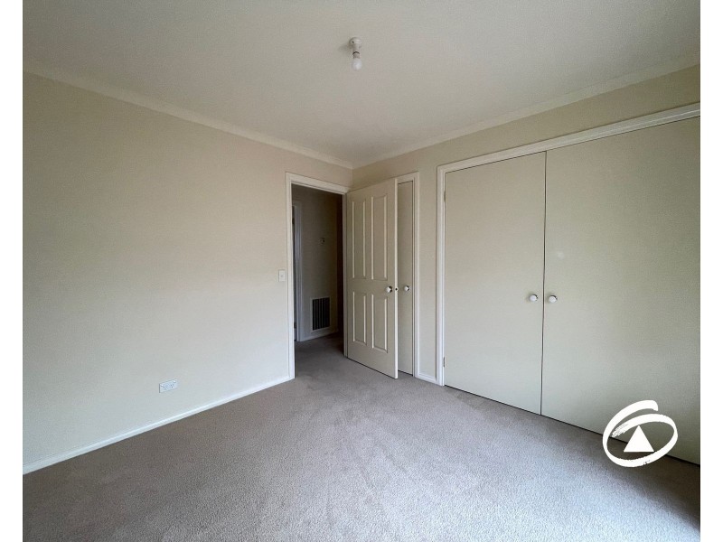 2/103 High Street, Berwick VIC 3806