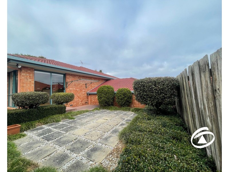 2/103 High Street, Berwick VIC 3806