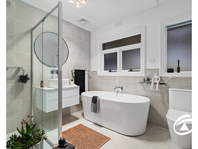 45 King Road, Harkaway VIC 3806