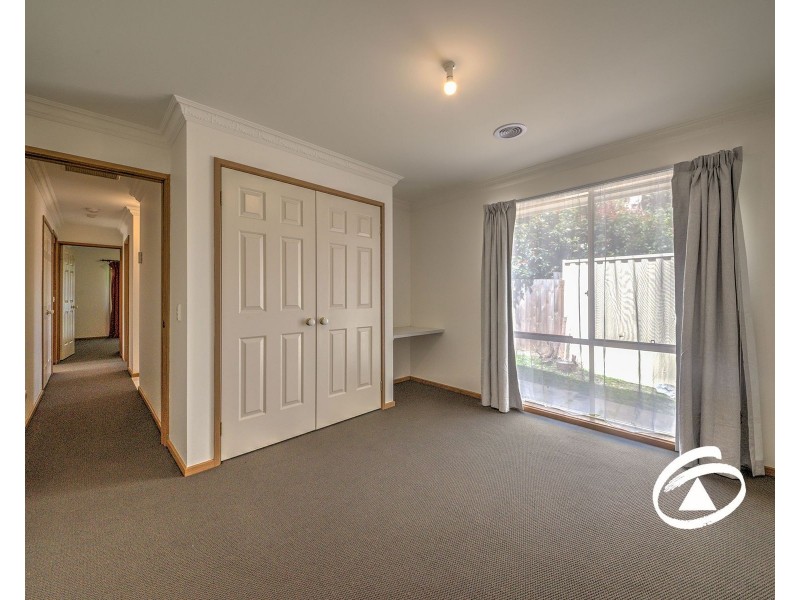 4 Cliff Court, Narre Warren VIC 3805