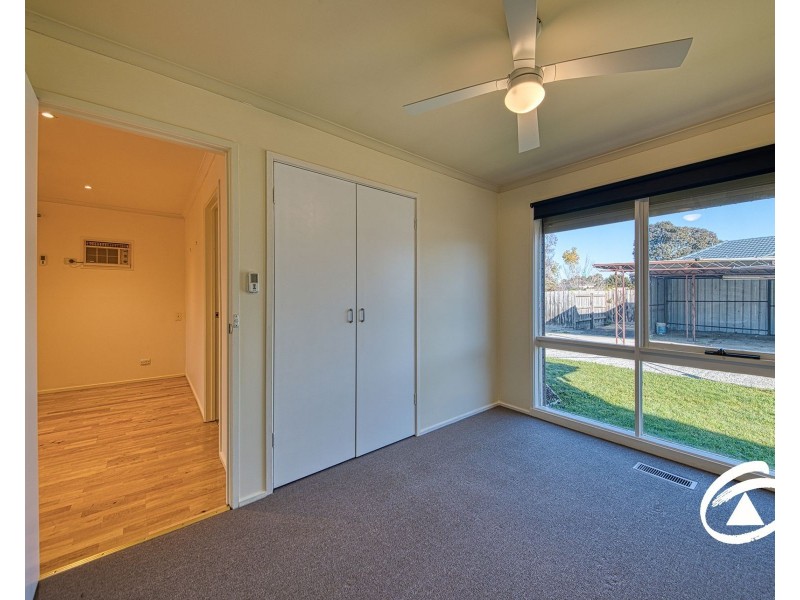 9 Columbia Road, Narre Warren VIC 3805