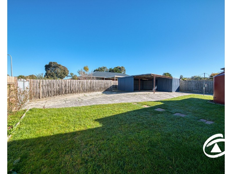 9 Columbia Road, Narre Warren VIC 3805