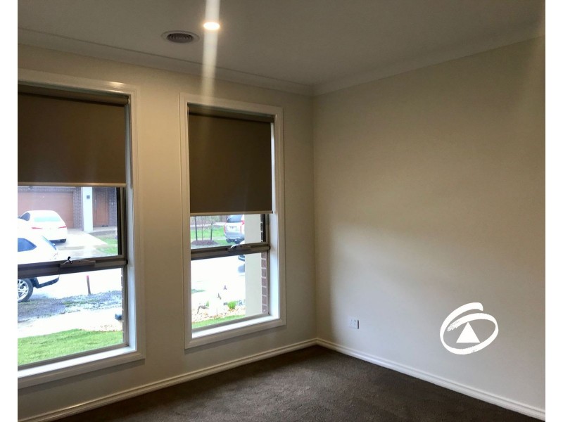 56 Kamona Street, Clyde VIC 3978