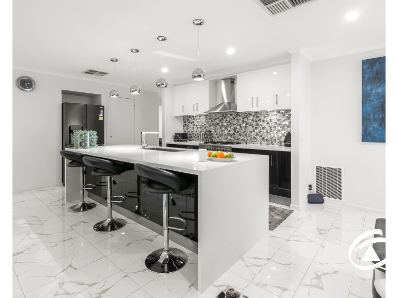 22 Beethoven Drive, Narre Warren South VIC 3805