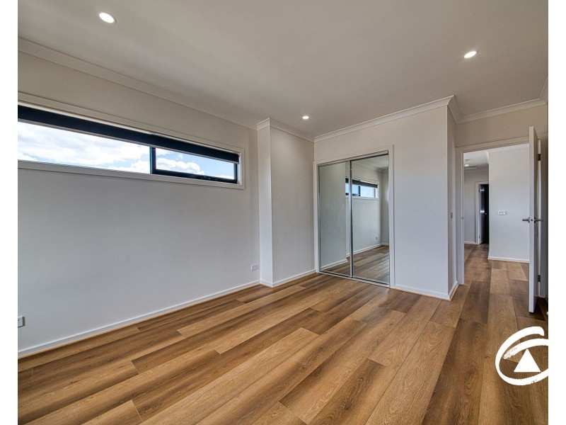 9 Pesaro Street, Clyde VIC 3978