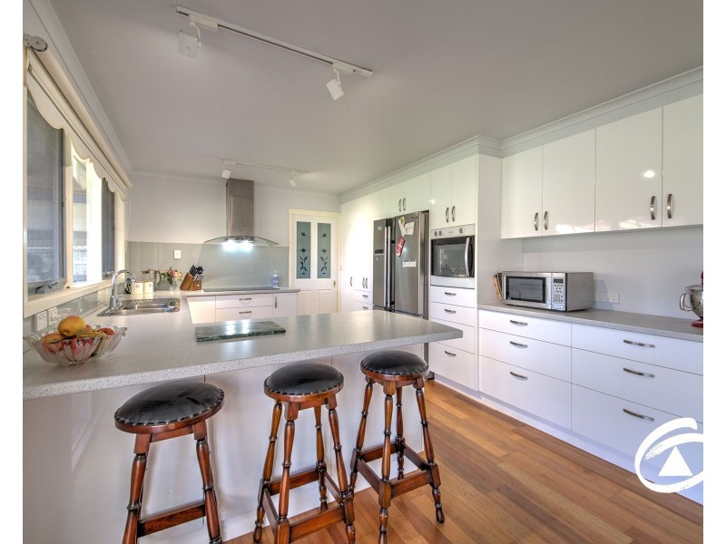 16 Latta Road, Nar Nar Goon VIC 3812