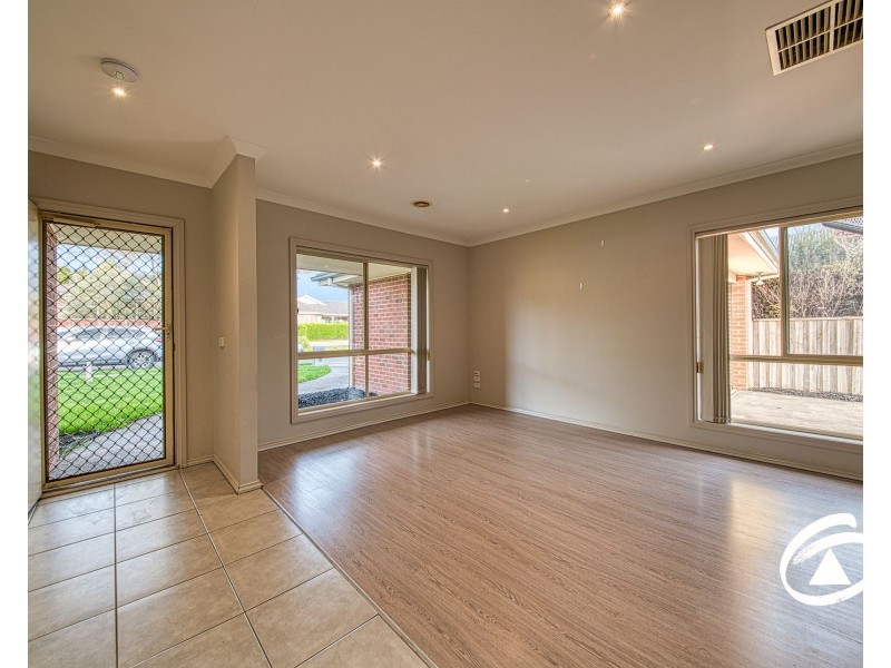 3 Atkinson Drive, Berwick VIC 3806