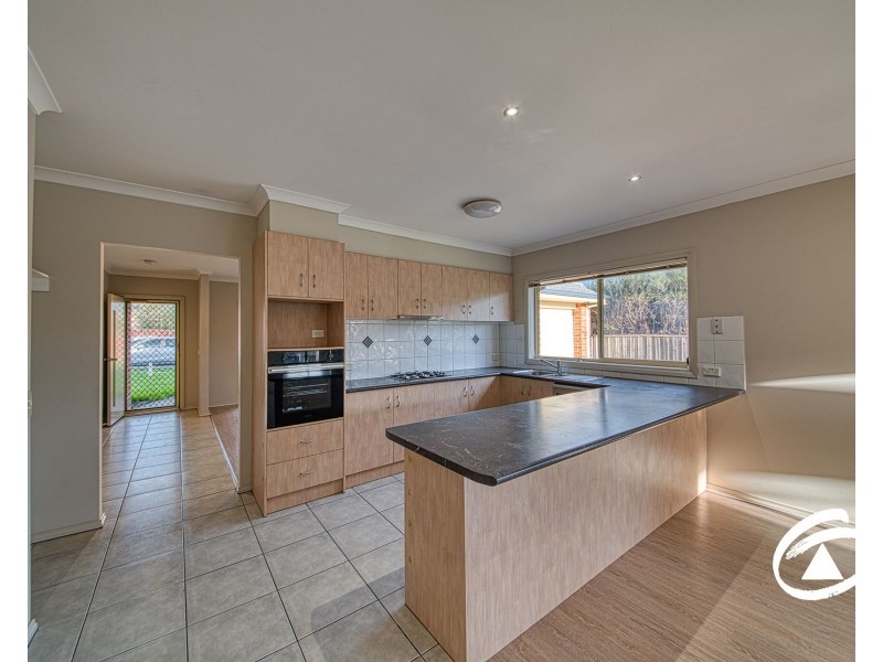 3 Atkinson Drive, Berwick VIC 3806