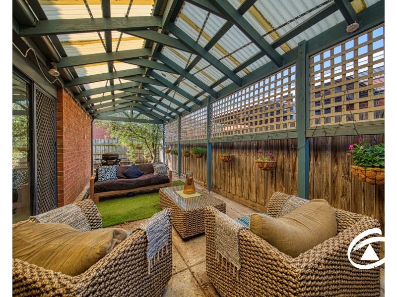 2A Dunlavin Way, Cranbourne East VIC 3977