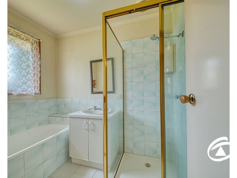 32 Glencairn Avenue, Hallam VIC 3803