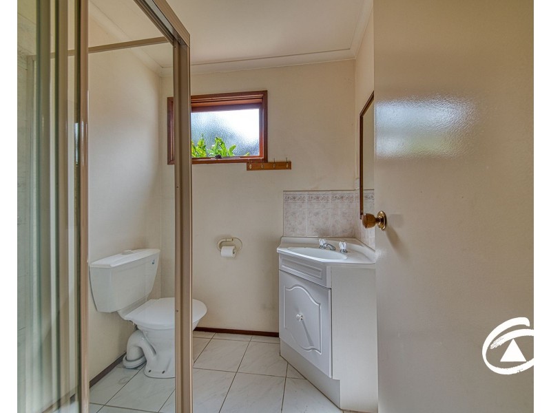 32 Glencairn Avenue, Hallam VIC 3803