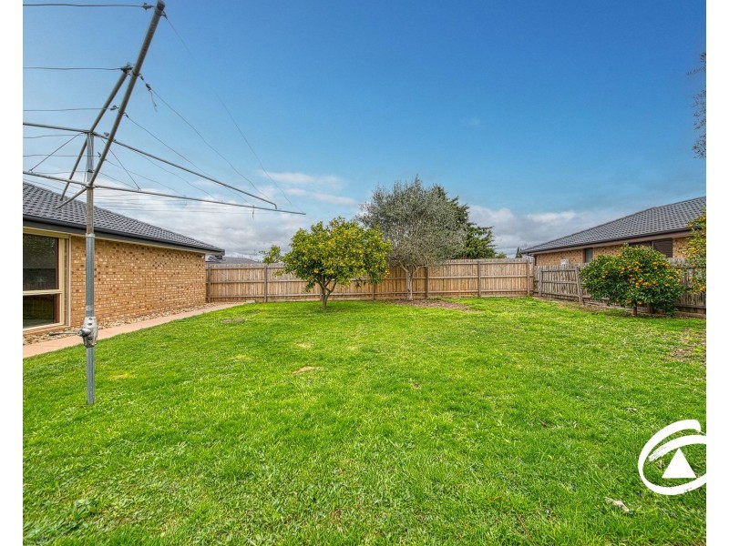 60 Barondi Avenue, Narre Warren VIC 3805