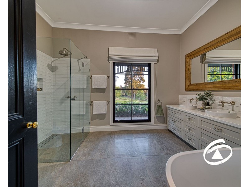 104 Foott Road, Beaconsfield Upper VIC 3808