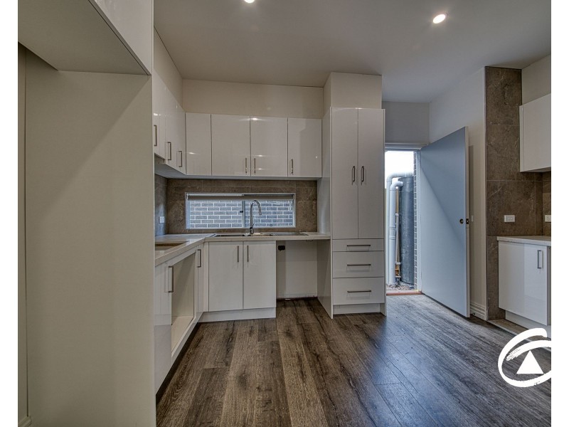 1/1 Currawong Street, Keysborough VIC 3173