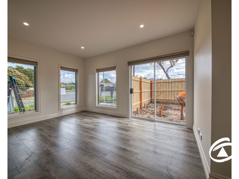 1/1 Currawong Street, Keysborough VIC 3173