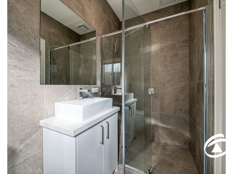 1/1 Currawong Street, Keysborough VIC 3173