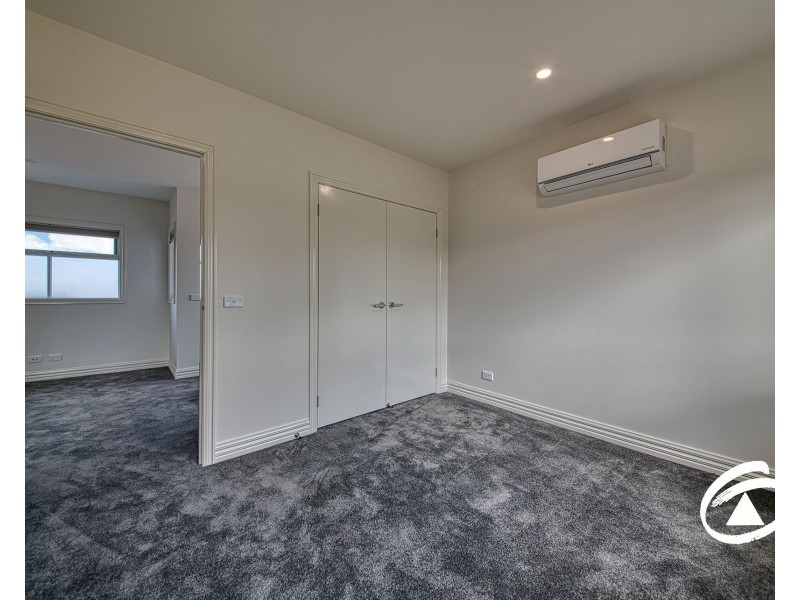 1/1 Currawong Street, Keysborough VIC 3173