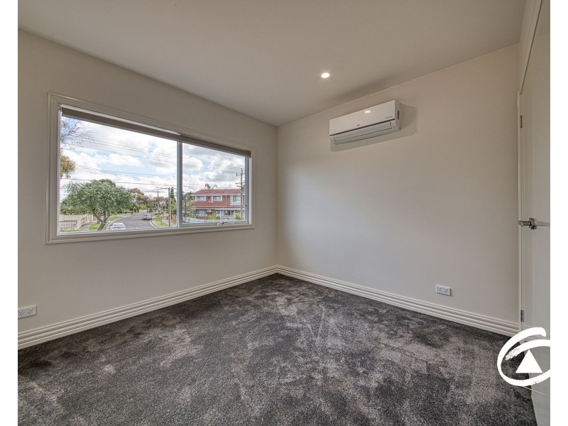 1/1 Currawong Street, Keysborough VIC 3173