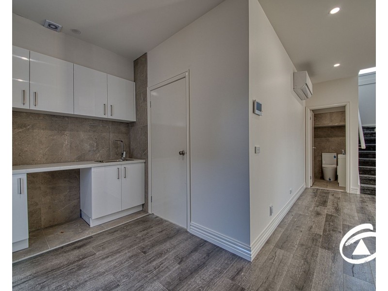 1/1 Currawong Street, Keysborough VIC 3173