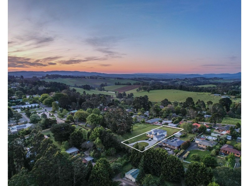 18 Beenak East Road, Gembrook VIC 3783
