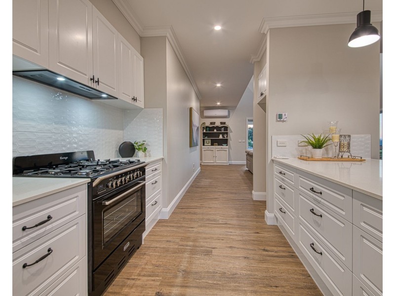 18 Beenak East Road, Gembrook VIC 3783