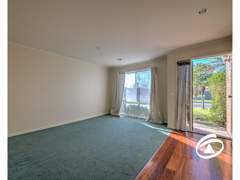 54 Beethoven Drive, Narre Warren South VIC 3805