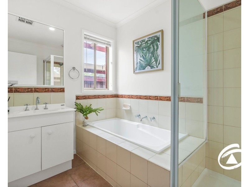 20 The Retreat, Hampton Park VIC 3976