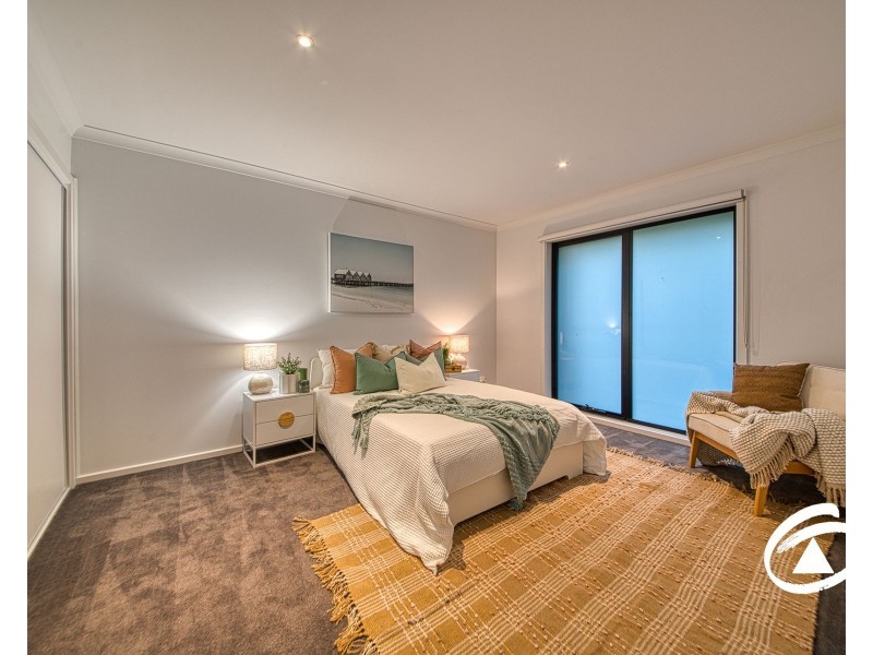 21 Willowdene Way, Berwick VIC 3806