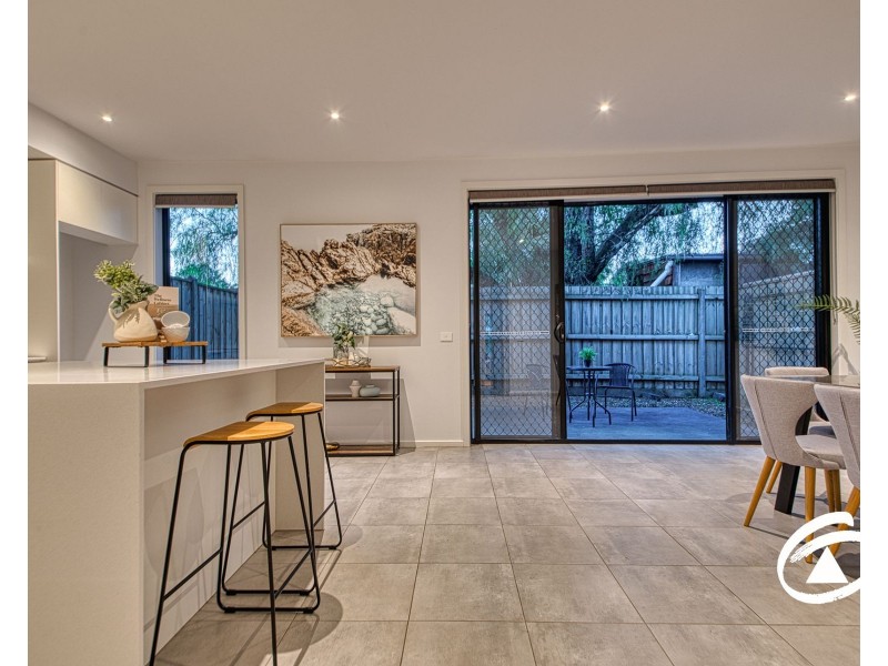21 Willowdene Way, Berwick VIC 3806