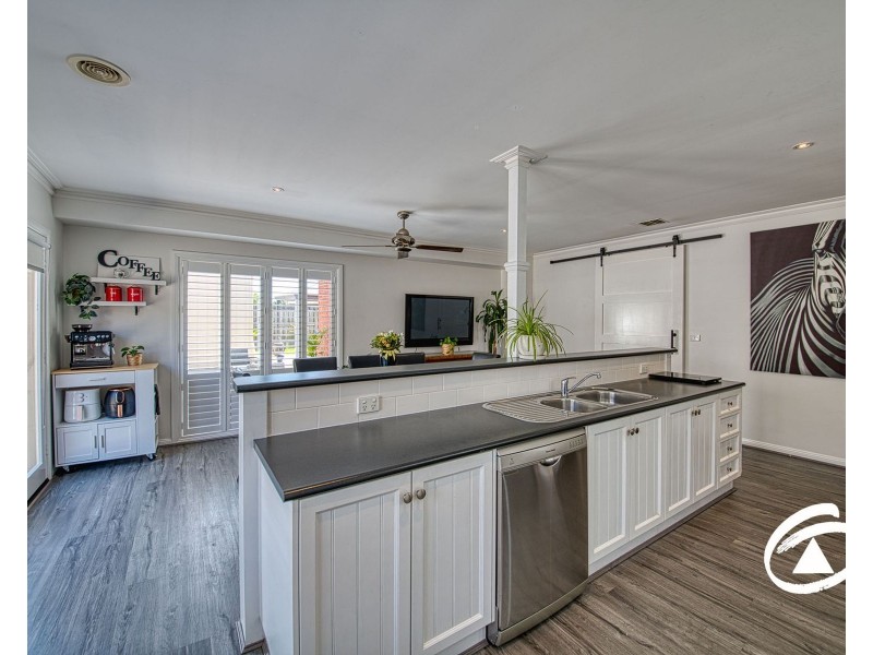 19 Ashmore Avenue, Narre Warren South VIC 3805