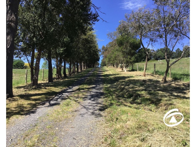 95 Kerrs Lane, Narre Warren East VIC 3804