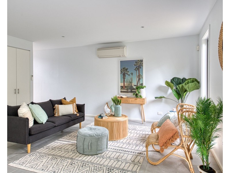 25 Willowdene Way, Berwick VIC 3806