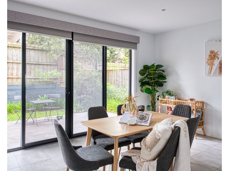 25 Willowdene Way, Berwick VIC 3806
