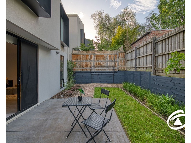 25 Willowdene Way, Berwick VIC 3806