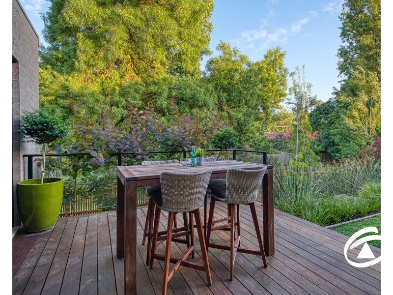 43 Willowdene Way, Berwick VIC 3806