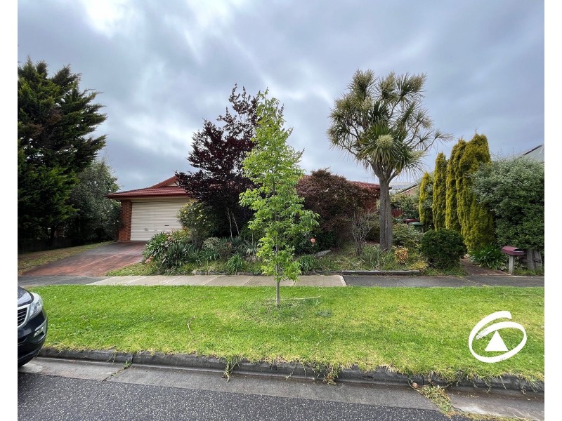 4 Albrecht Avenue, Berwick VIC 3806