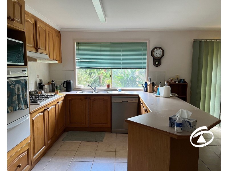 4 Albrecht Avenue, Berwick VIC 3806