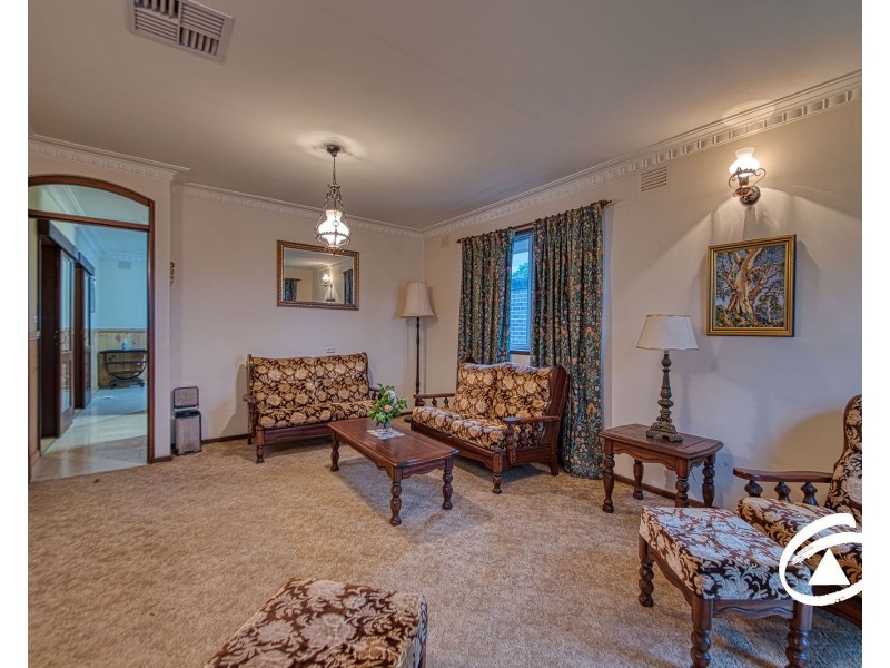 1 Buchanan Road, Berwick VIC 3806