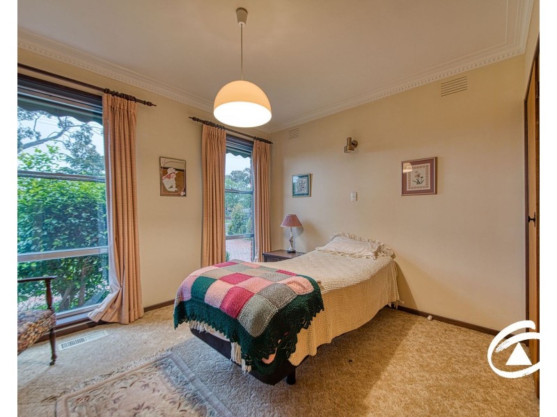1 Buchanan Road, Berwick VIC 3806