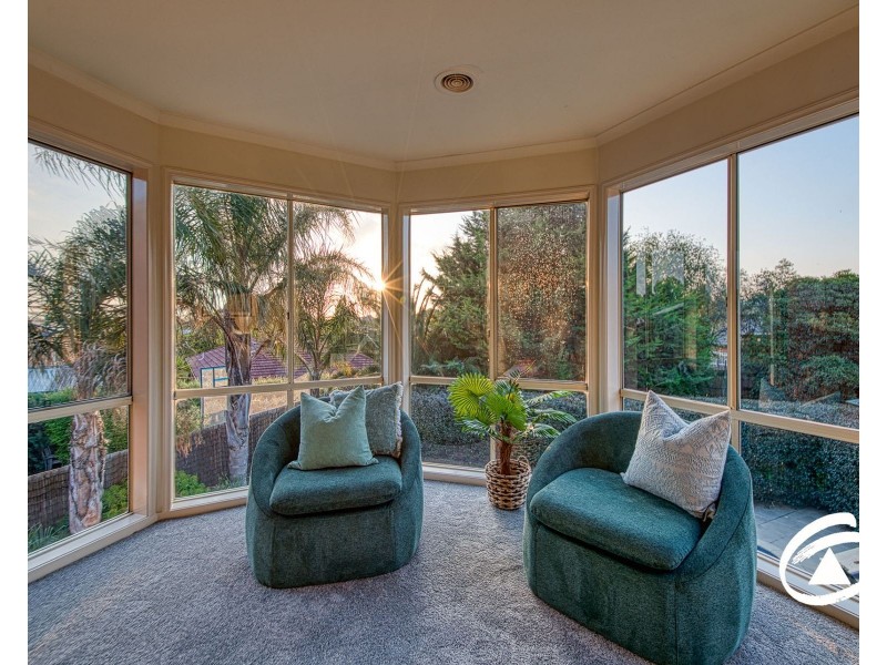 5 McCubbin Way, Berwick VIC 3806