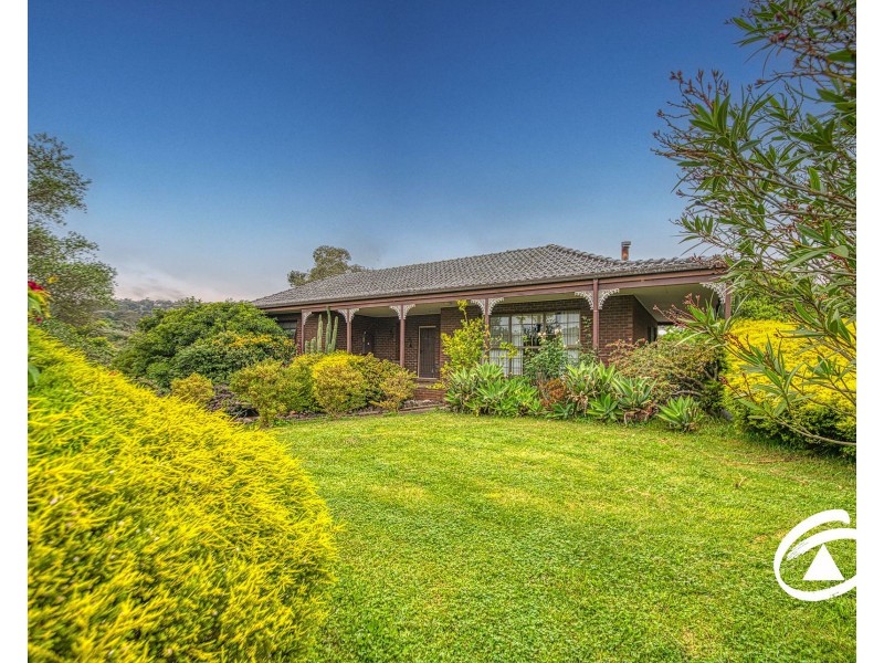 42 Payne Road, Beaconsfield VIC 3807