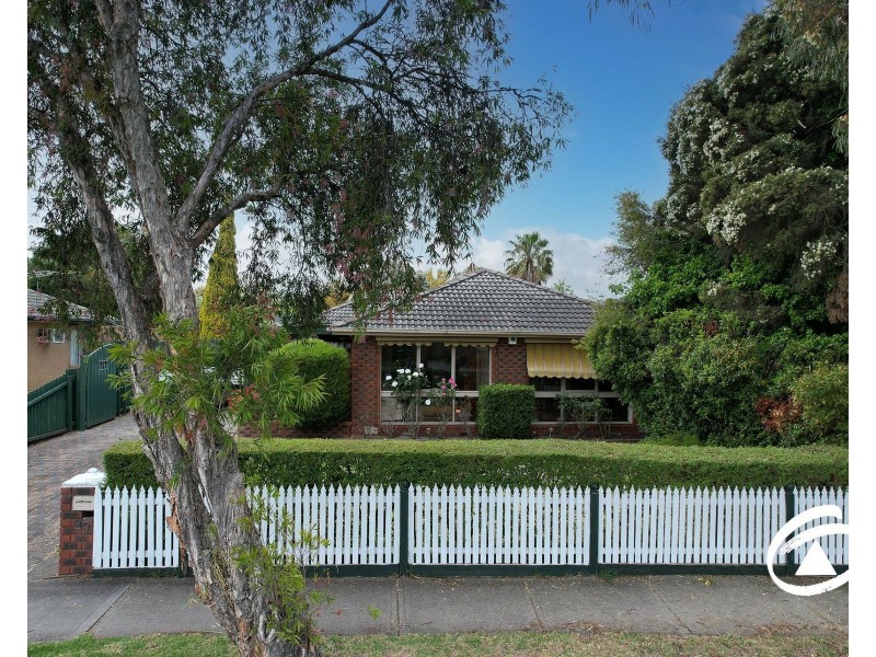 43 Mansfield Street, Berwick VIC 3806