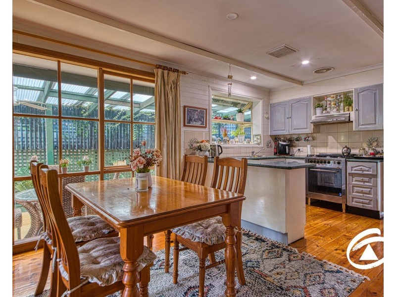 43 Mansfield Street, Berwick VIC 3806