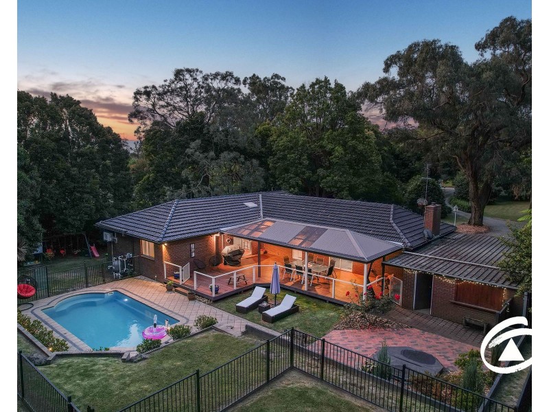 9 Lenne Street, Beaconsfield Upper VIC 3808