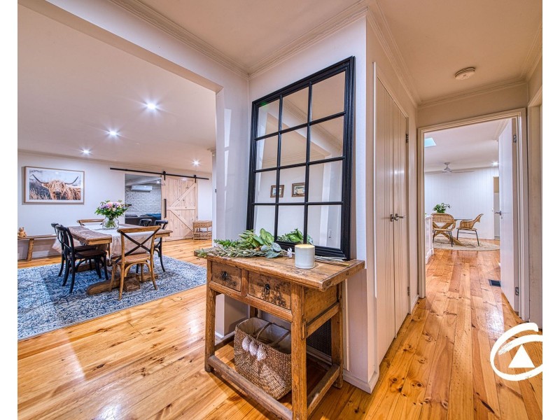 9 Lenne Street, Beaconsfield Upper VIC 3808