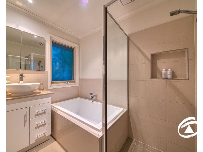 9 Lenne Street, Beaconsfield Upper VIC 3808