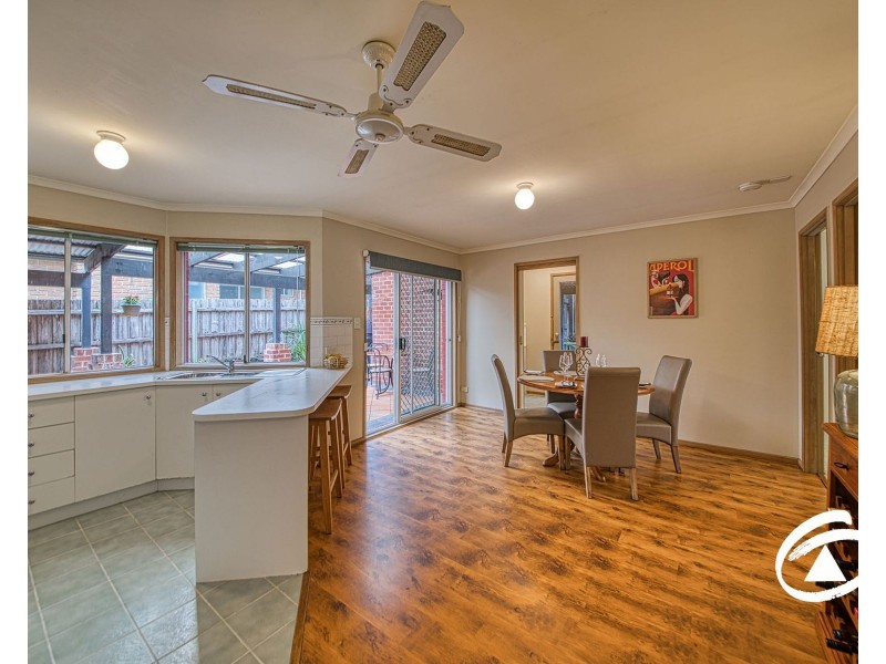 15 Wimmera Court, Berwick VIC 3806