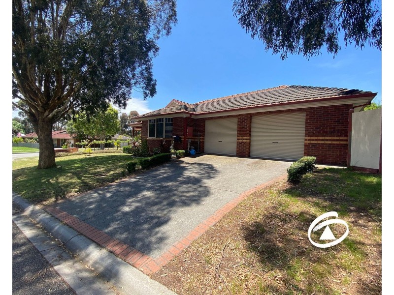 13 Goodall Court, Berwick VIC 3806